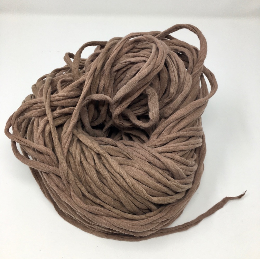 T-Shirt Yarn Light Brown Upcycled Cotton Poly Jersey Fabric Zpagetti Fettuccine